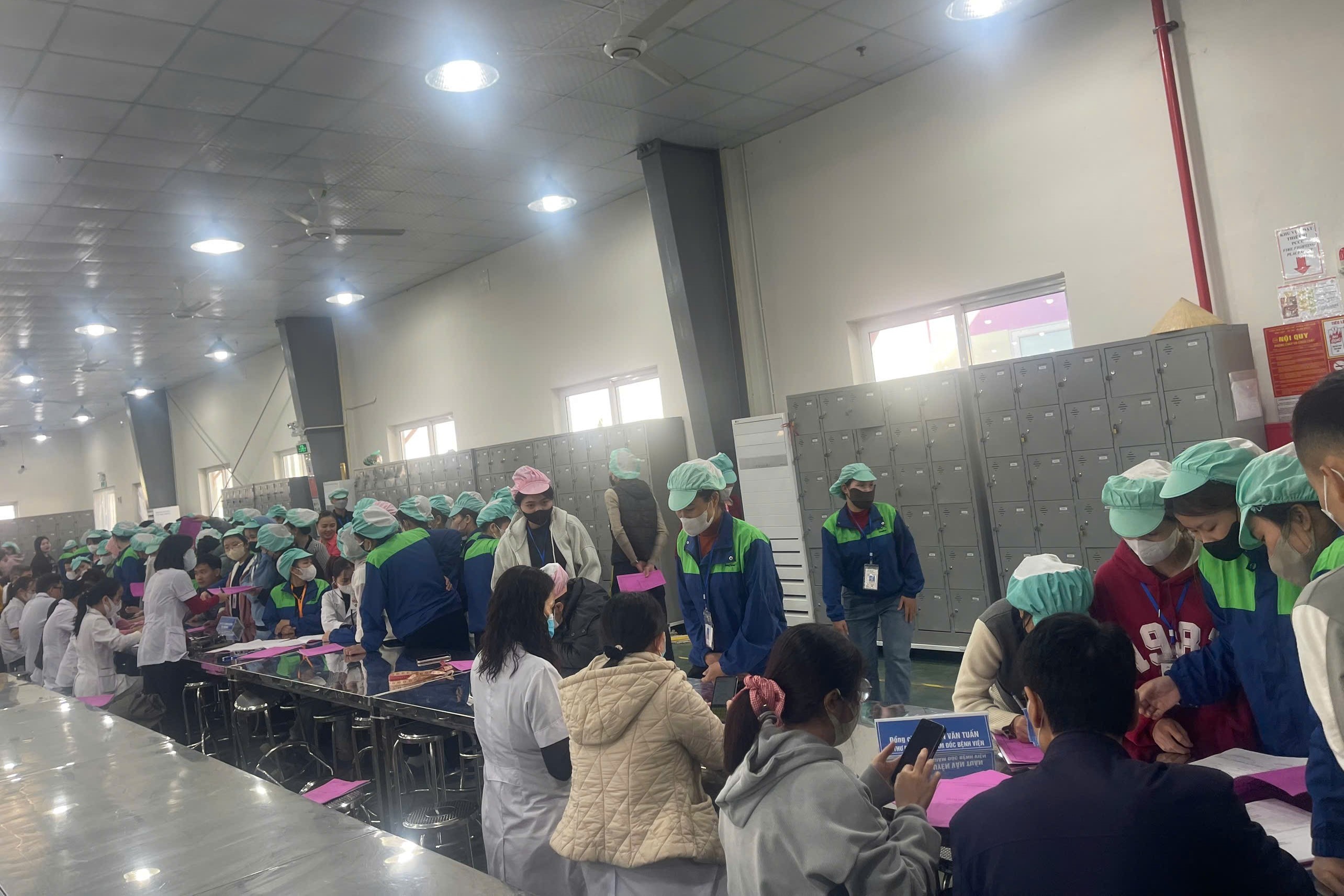 Bệnh viện Đa khoa Nông Cống đẩy mạnh công tác khám sức khỏe định kỳ - Chung tay bảo vệ sức khỏe người lao động tại các doanh nghiệp trên địa bàn