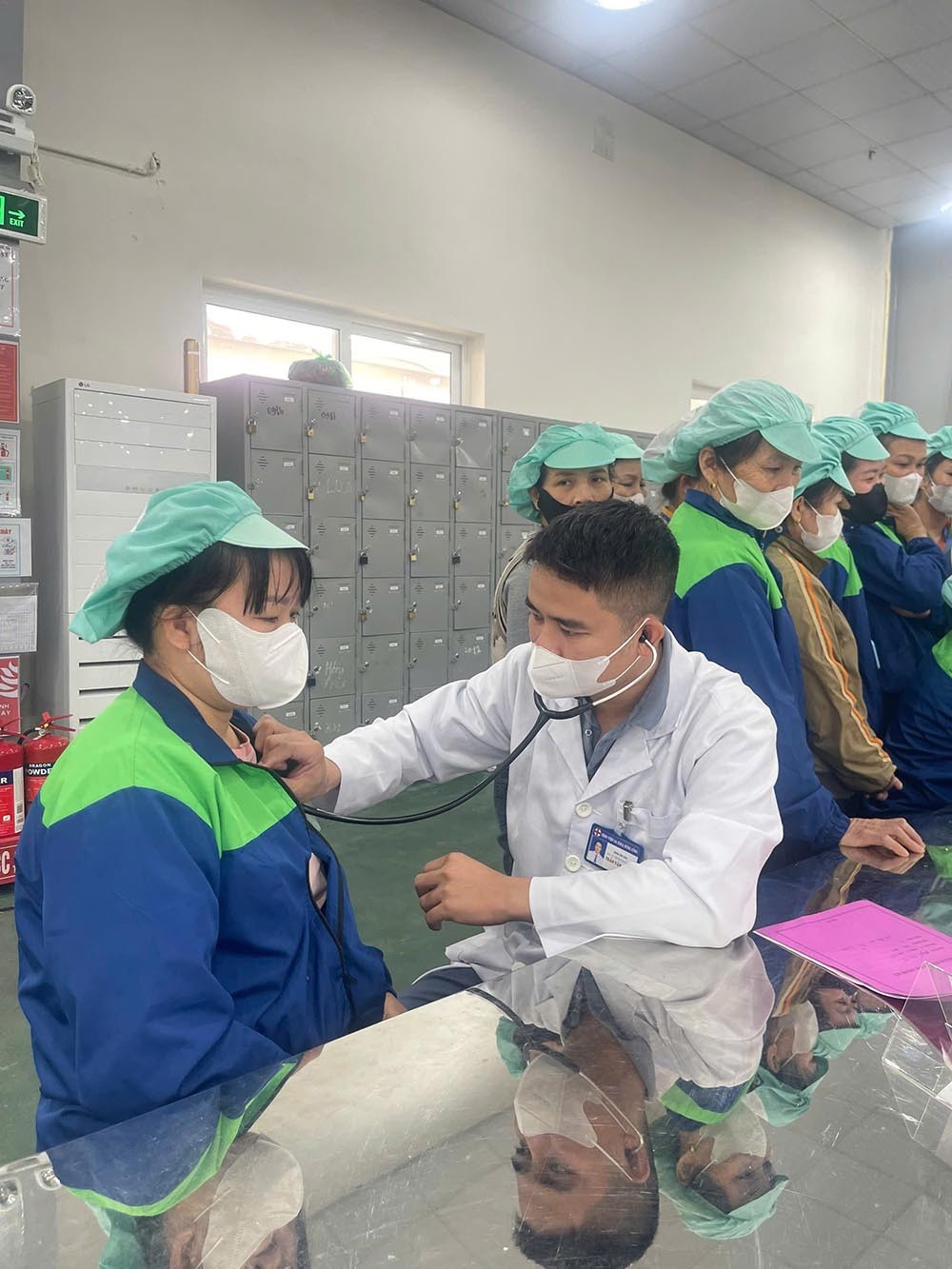 Bệnh viện Đa khoa Nông Cống đẩy mạnh công tác khám sức khỏe định kỳ - Chung tay bảo vệ sức khỏe người lao động tại các doanh nghiệp trên địa bàn