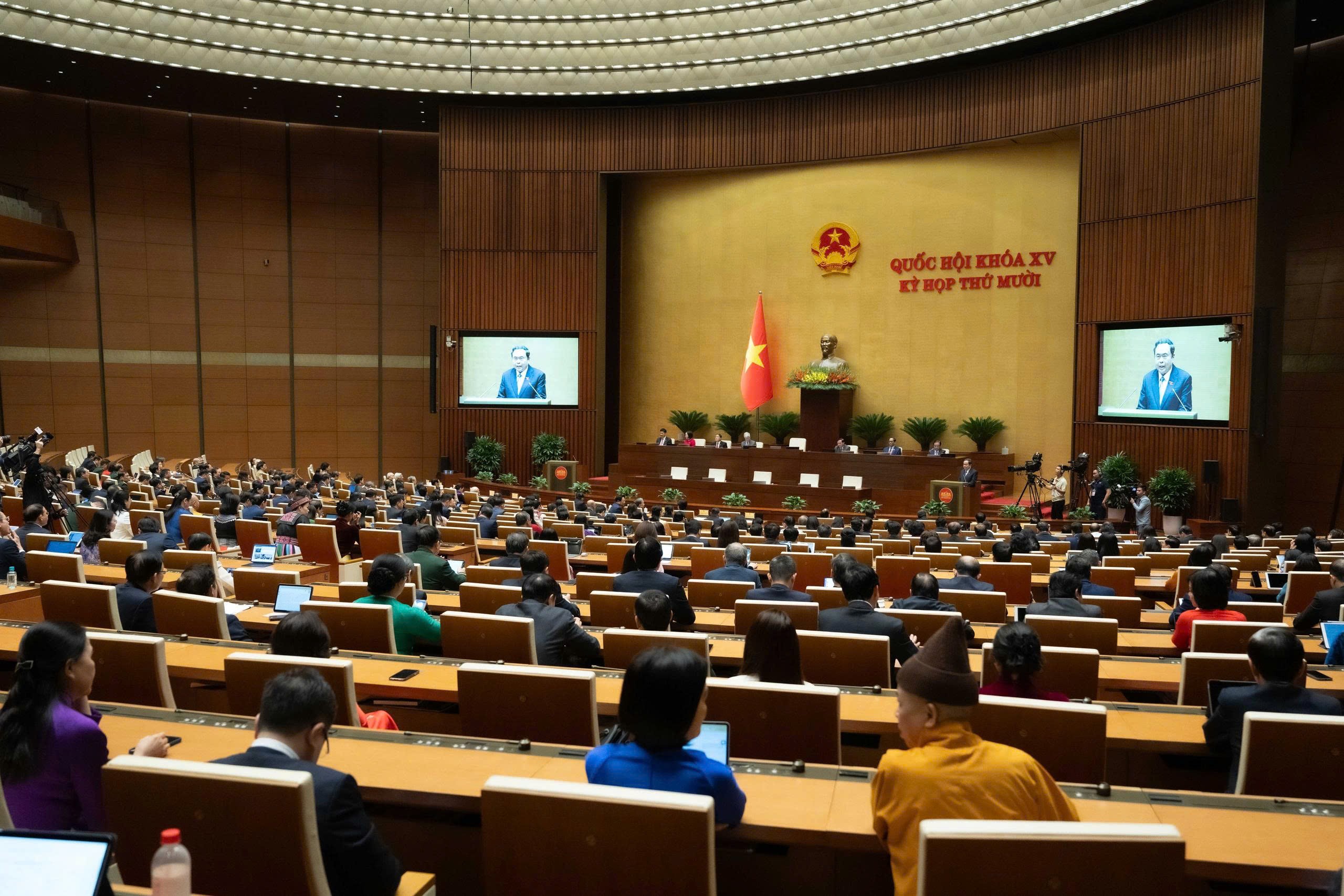 Kỳ họp thứ 10, Quốc hội khóa XV đã hoàn thành toàn bộ nội dung, chương trình đề ra