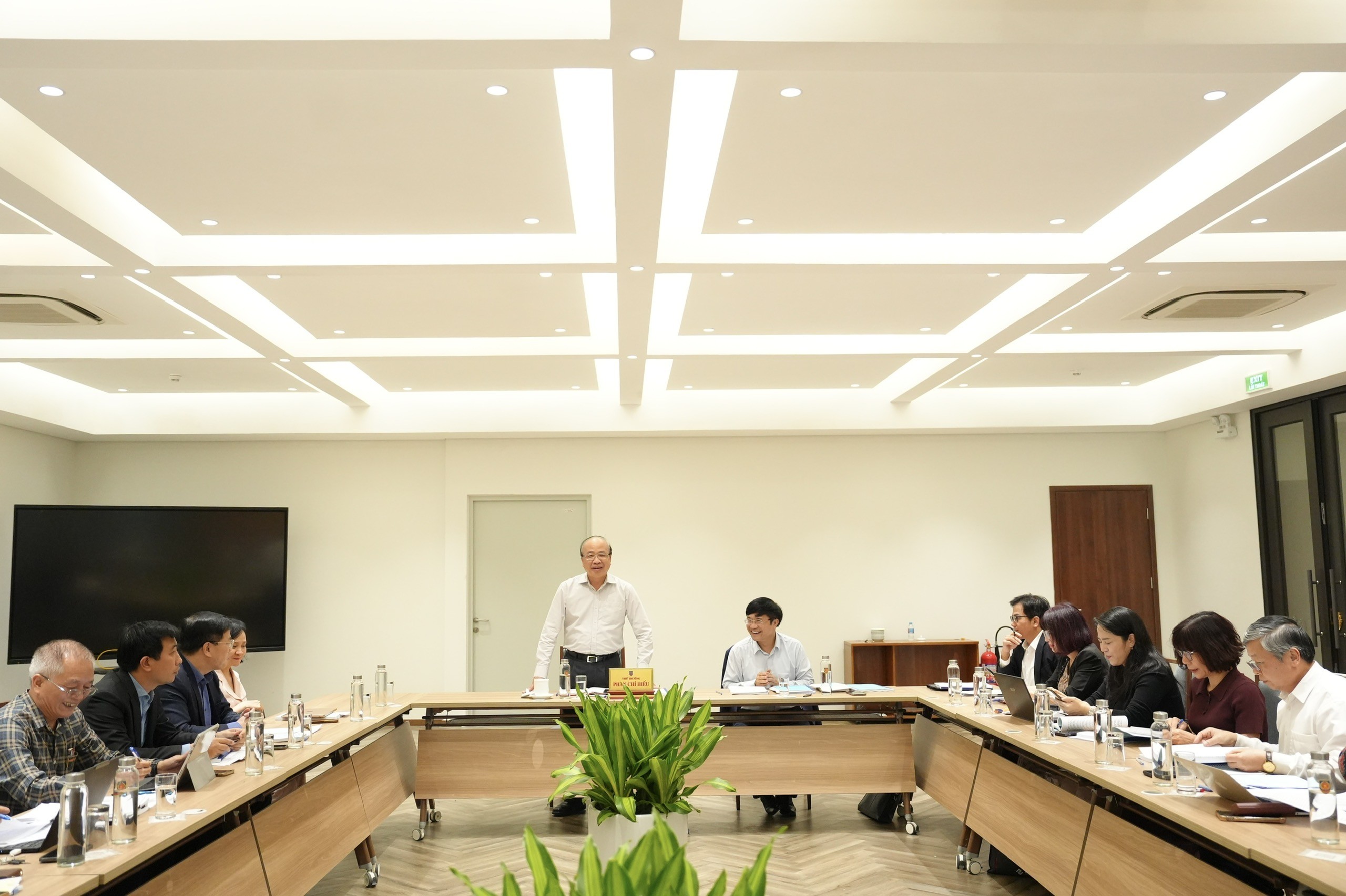 Hệ thống pháp luật toàn diện cho phát triển đất nước