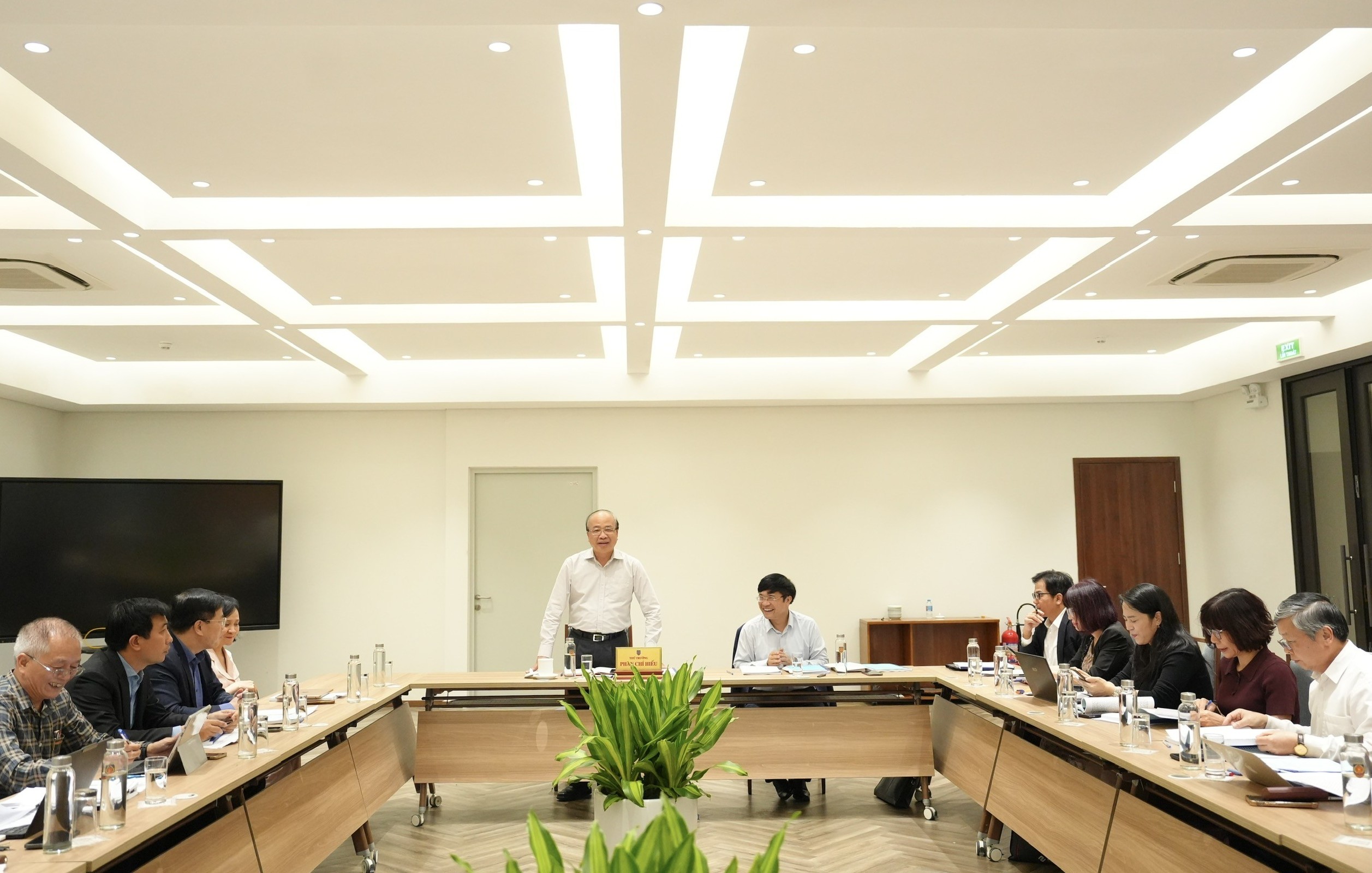 Hệ thống pháp luật toàn diện cho phát triển đất nước