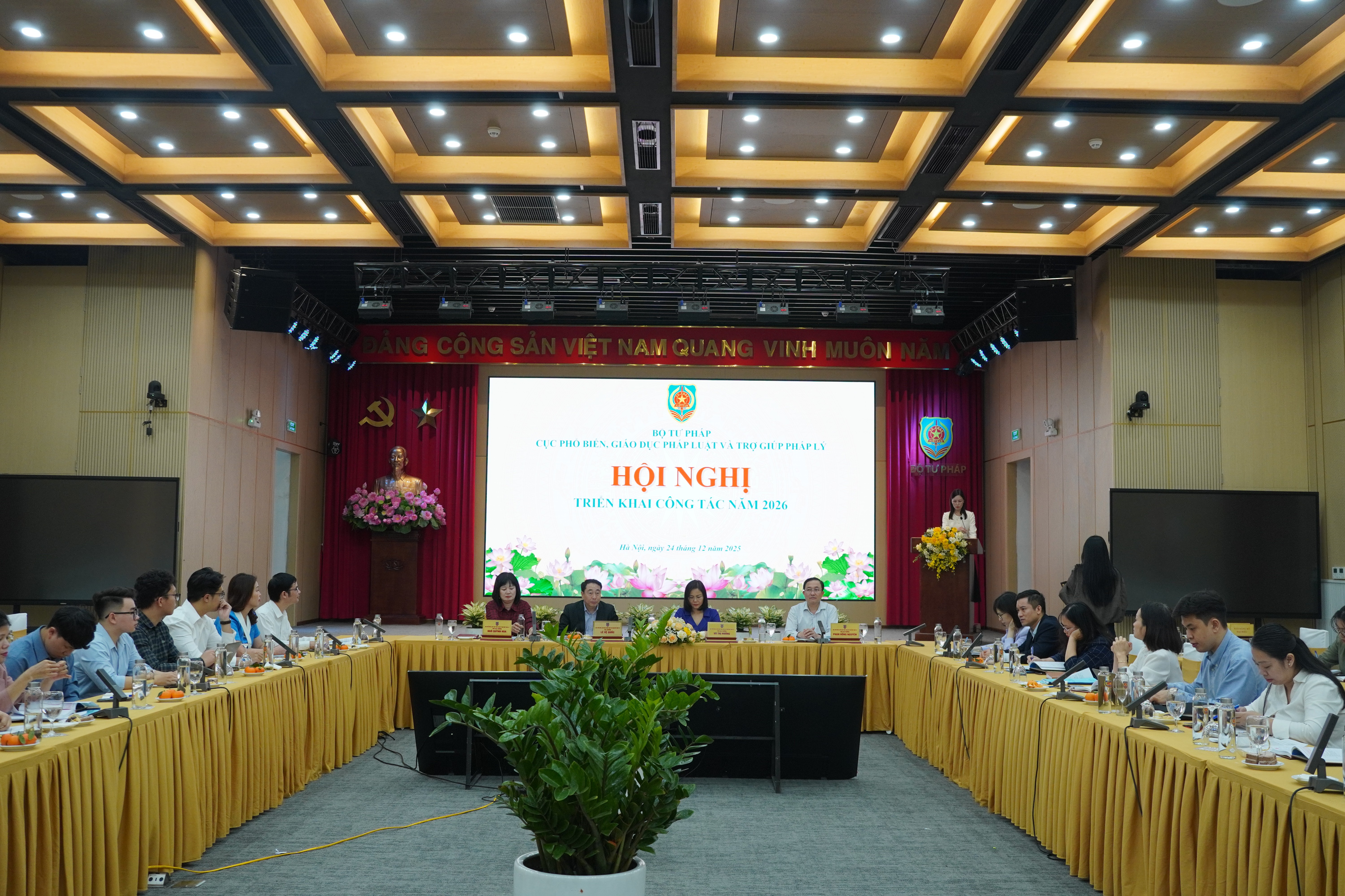 Tăng tốc chuyển đổi số các hoạt động phổ biến pháp luật và trợ giúp pháp lý