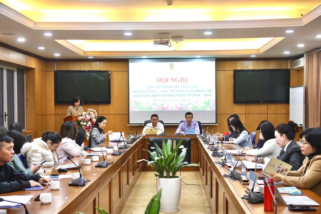 Đổi mới tư duy quản trị, nâng cao chất lượng hoạt động của Tạp chí Dân chủ và Pháp luật