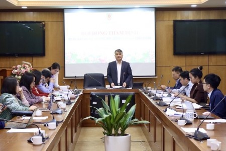 Đẩy mạnh phân cấp, “số hóa” thủ tục công chứng