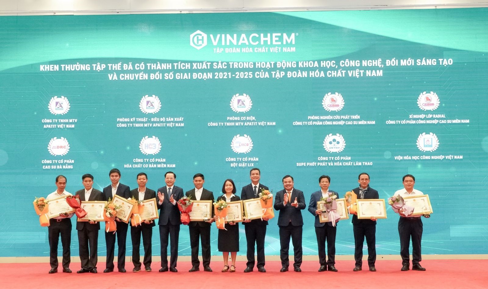 Công ty CP Supe Phốt phát và Hóa chất Lâm Thao: Không ngừng đổi mới, sáng tạo và phát triển