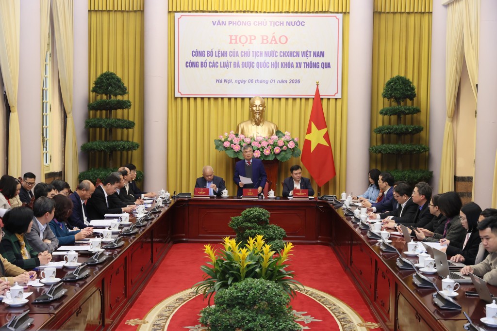 Công bố Lệnh của Chủ tịch nước: 12 luật liên quan lĩnh vực  kinh tế