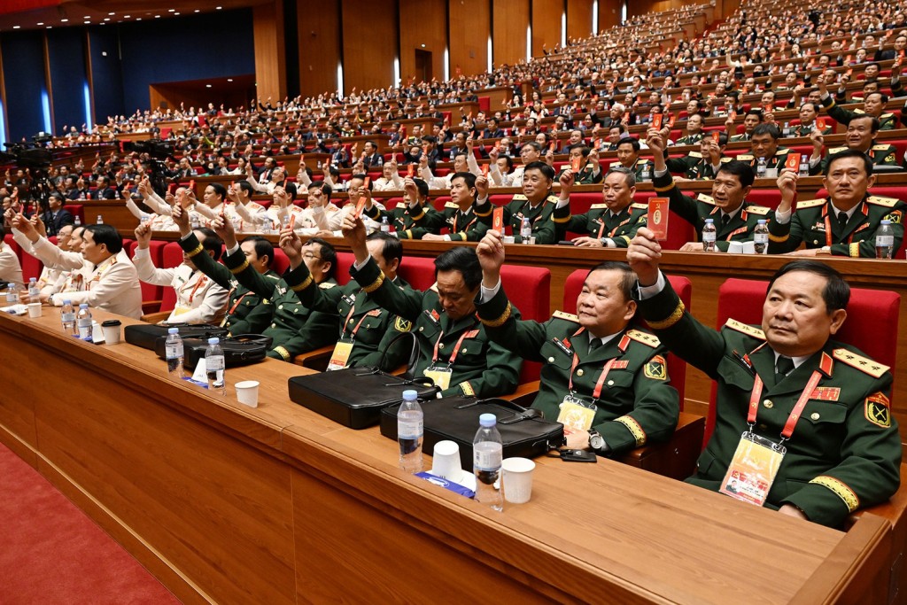 Đại hội biểu quyết thông qua chương trình điều chỉnh, rút ngắn 1 ngày rưỡi so với dự kiến ban đầu