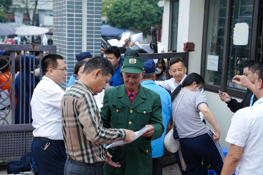 Mô hình tiếp nhận hồ sơ nhà ở xã hội minh bạch, công bằng tại Dự án Đầu tư xây dựng Khu nhà ở xã hội tại ô đất CT3, CT4 Khu đô thị mới Kim Chung