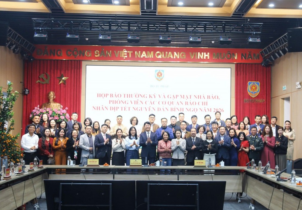 Tăng cường phối hợp với cơ quan báo chí trong truyền thông chính sách, pháp luật
