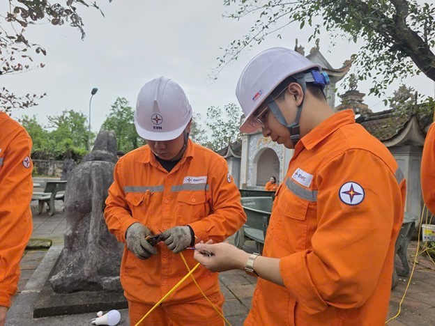 Để mùa xuân ấm hơn