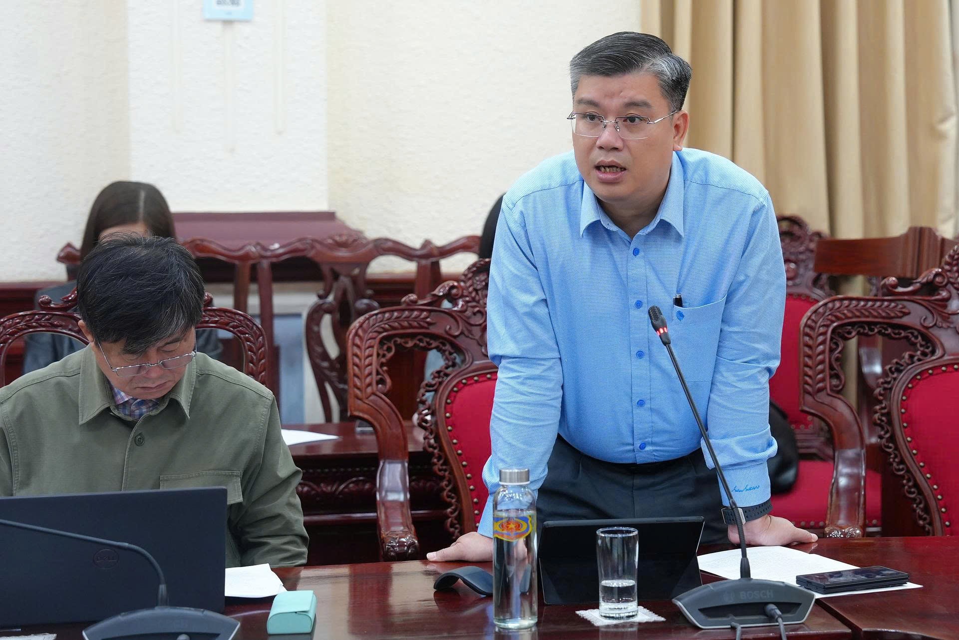 Tăng cường cải cách hành chính, phân cấp thẩm quyền trong lĩnh vực y tế