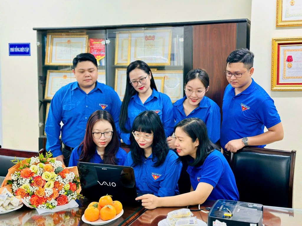 Tuổi trẻ Tạp chí Dân chủ và Pháp luật: Khẳng định vai trò xung kích trong tuyên truyền bầu cử ĐBQH khóa XVI và đại biểu HĐND các cấp