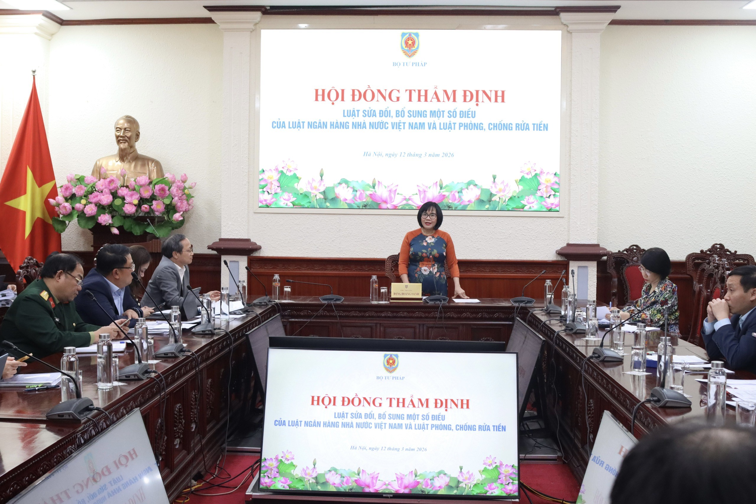 Bảo đảm hoạt động của cơ quan, đơn vị thuộc Ngân hàng Nhà nước hoạt động hiệu quả sau sắp xếp tổ chức bộ máy