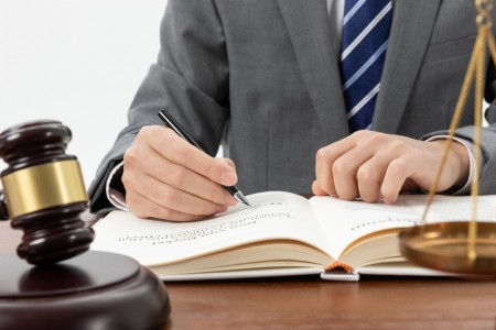 Hoàn thiện thể chế, chính sách đối với Văn phòng Thi hành án dân sự và Thừa hành viên