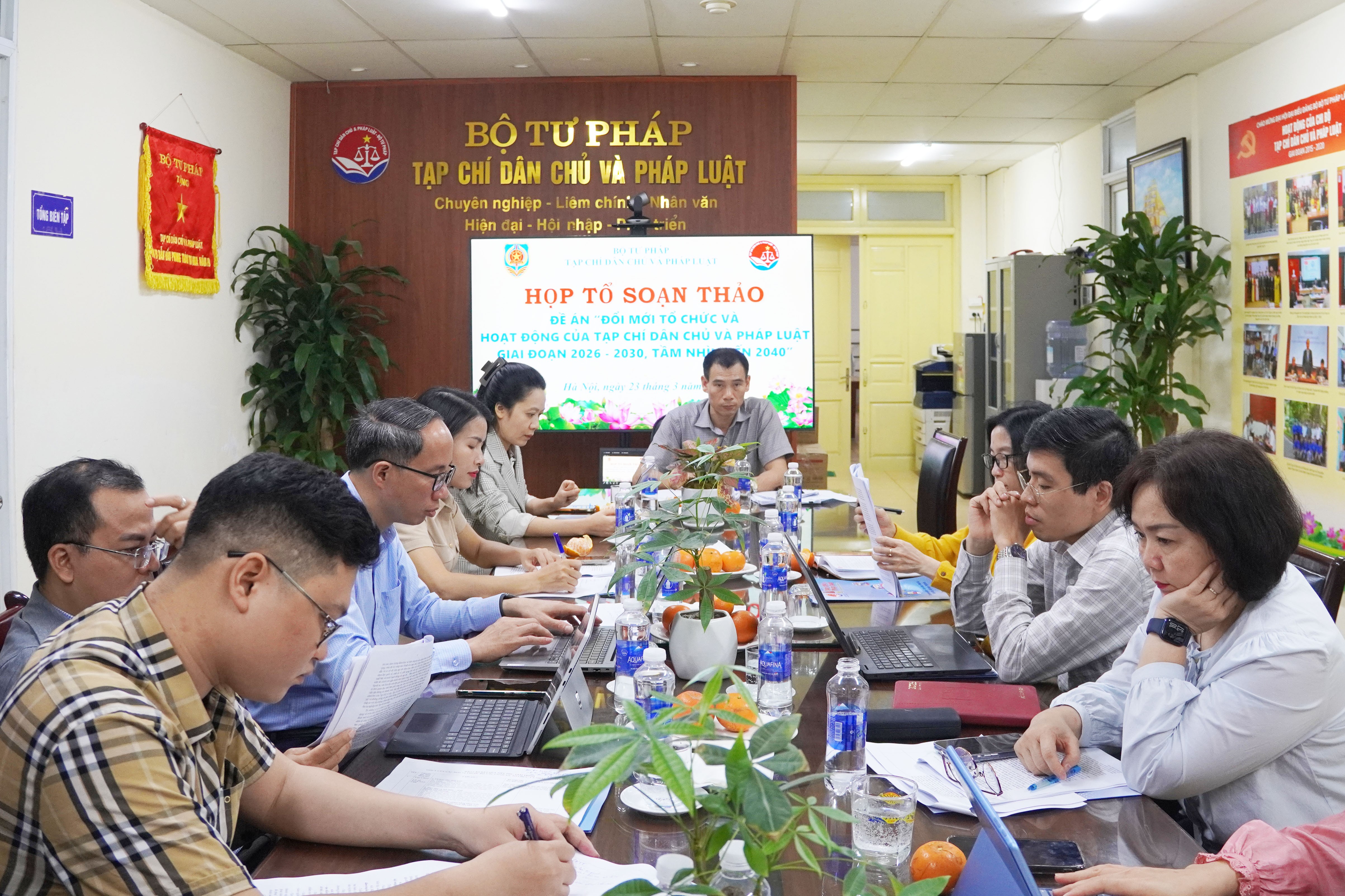 Đổi mới Tạp chí Dân chủ và Pháp luật theo hướng chuyên nghiệp, hiện đại, đa phương tiện