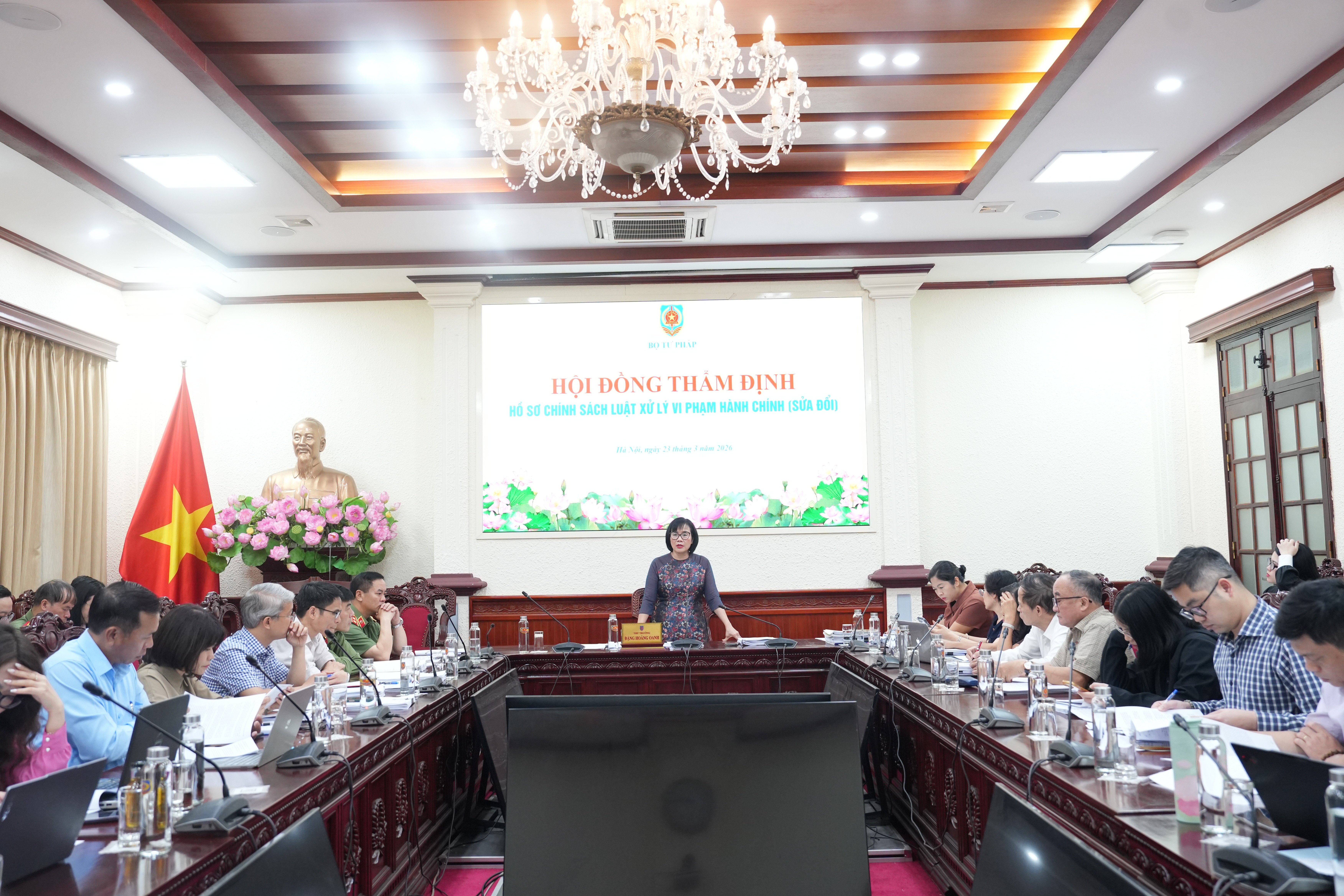 Đề xuất các nhóm chính sách quan trọng trong sửa đổi Luật Xử lý vi phạm hành chính