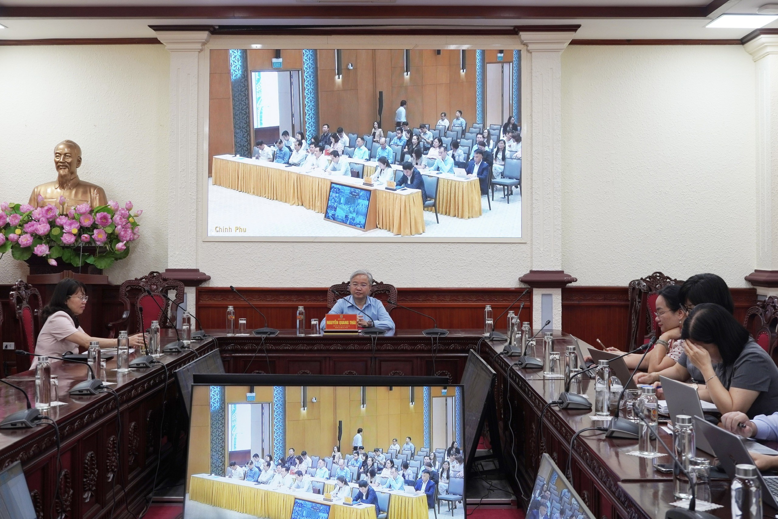 Phát động Cuộc thi chính luận về bảo vệ nền tảng tư tưởng của Đảng trong Đảng bộ Chính phủ