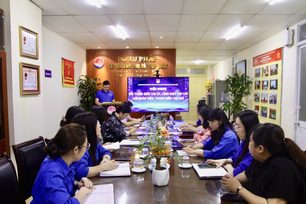 Thanh niên Chi đoàn Tạp chí Dân chủ và Pháp luật chủ động, sáng tạo trong giai đoạn mới