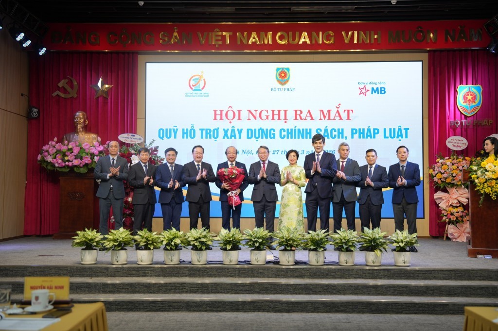 Bộ Tư pháp long trọng tổ chức ra mắt Quỹ hỗ trợ xây dựng chính sách, pháp luật