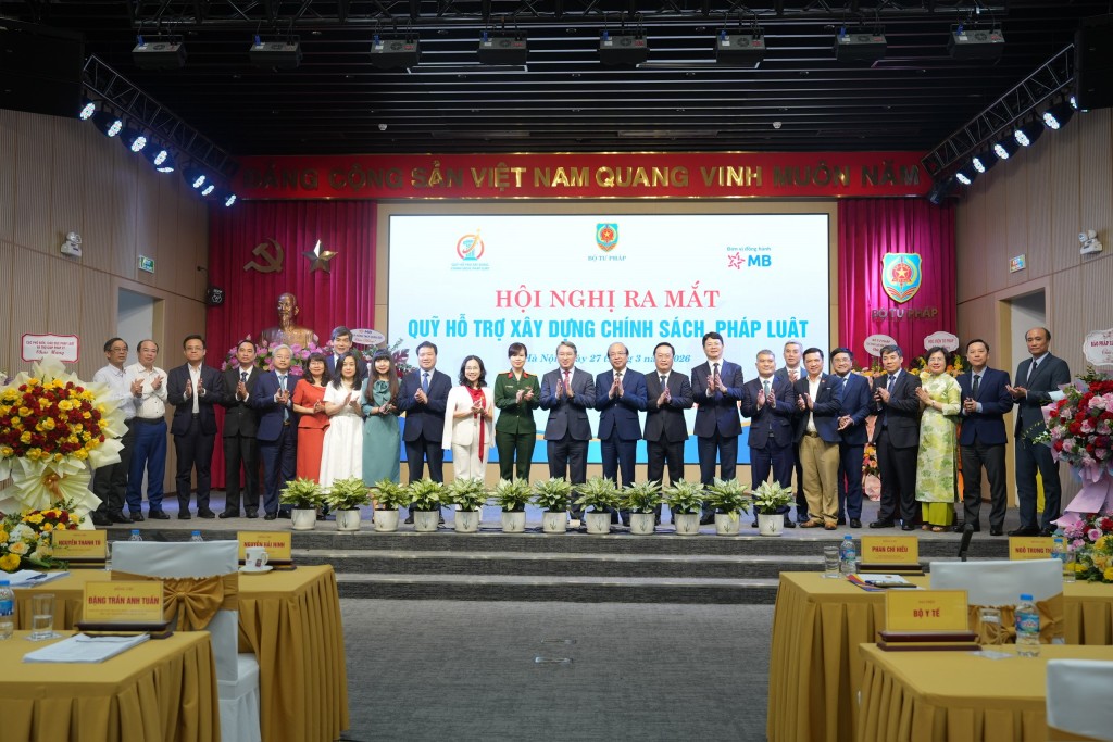 Bộ Tư pháp long trọng tổ chức ra mắt Quỹ hỗ trợ xây dựng chính sách, pháp luật