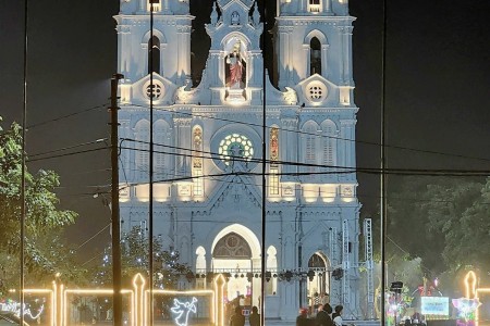 Nâng cao hiệu lực, hiệu quả công tác quản lý nhà nước về tín ngưỡng, tôn giáo trong tình hình mới