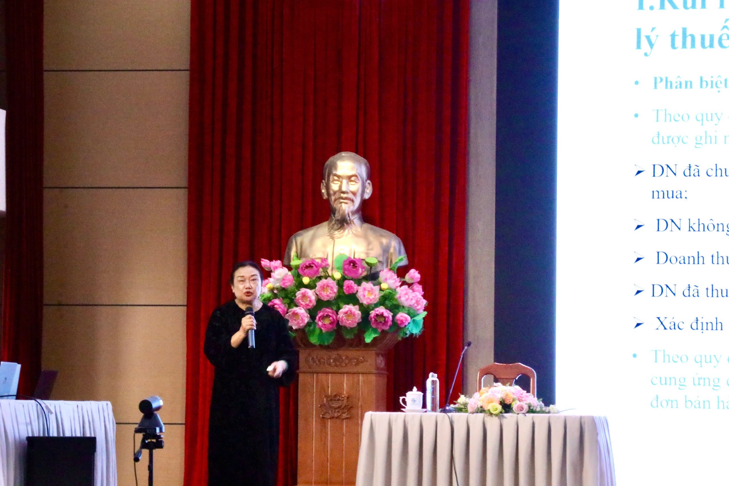 Nâng cao năng lực pháp lý cho phụ nữ khởi nghiệp, phát triển kinh doanh trong giai đoạn mới