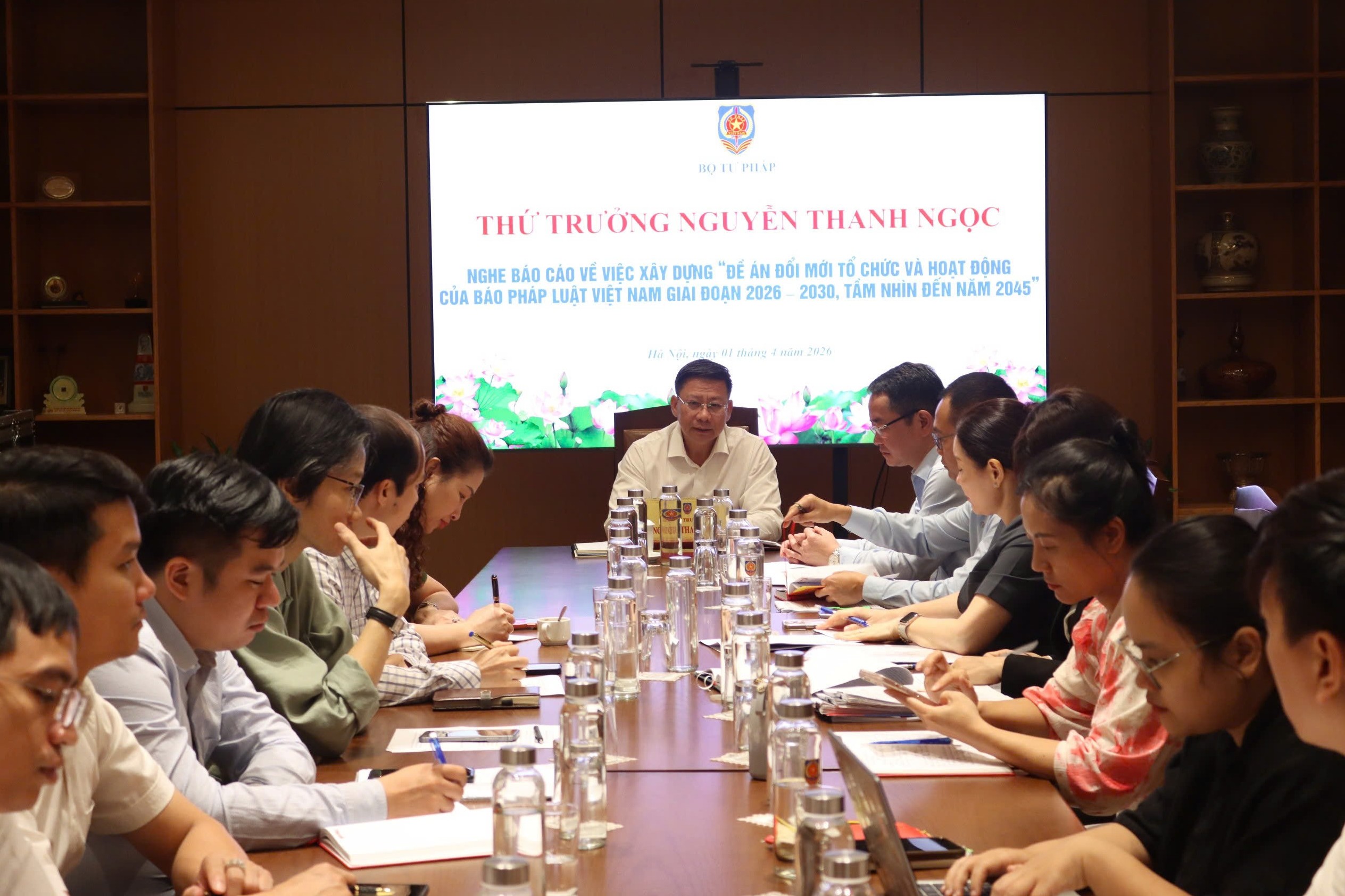 Xây dựng Đề án Đổi mới tổ chức và hoạt động của Báo Pháp luật Việt Nam tạo nền tảng cho bước phát triển mang tính đột phá