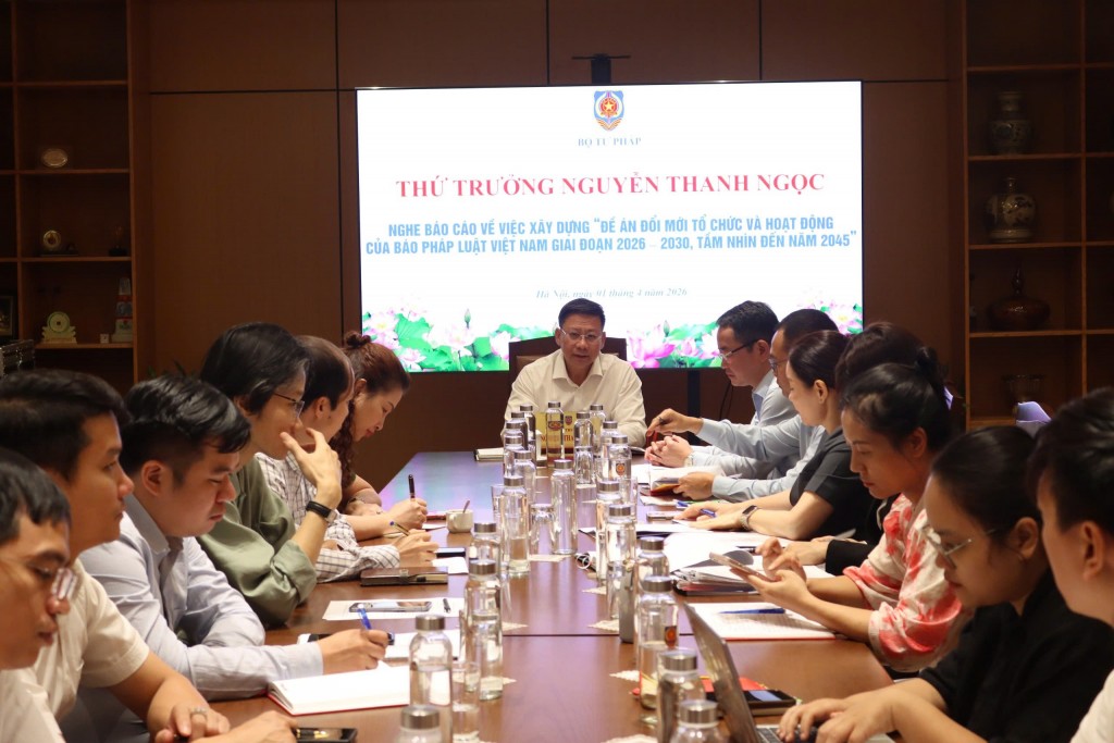 Xây dựng Đề án Đổi mới tổ chức và hoạt động của Báo Pháp luật Việt Nam tạo nền tảng cho bước phát triển mang tính đột phá