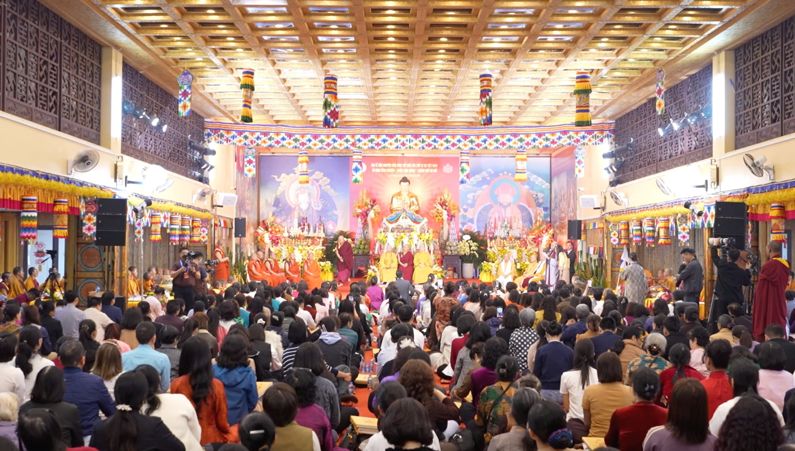 Nâng cao hiệu lực, hiệu quả công tác quản lý nhà nước về tín ngưỡng, tôn giáo trong tình hình mới