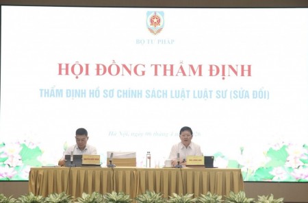 Tiếp thu tối đa ý kiến của các thành viên Hội đồng thẩm định, khẩn trương hoàn thiện hồ sơ chính sách Luật Luật sư (sửa đổi)