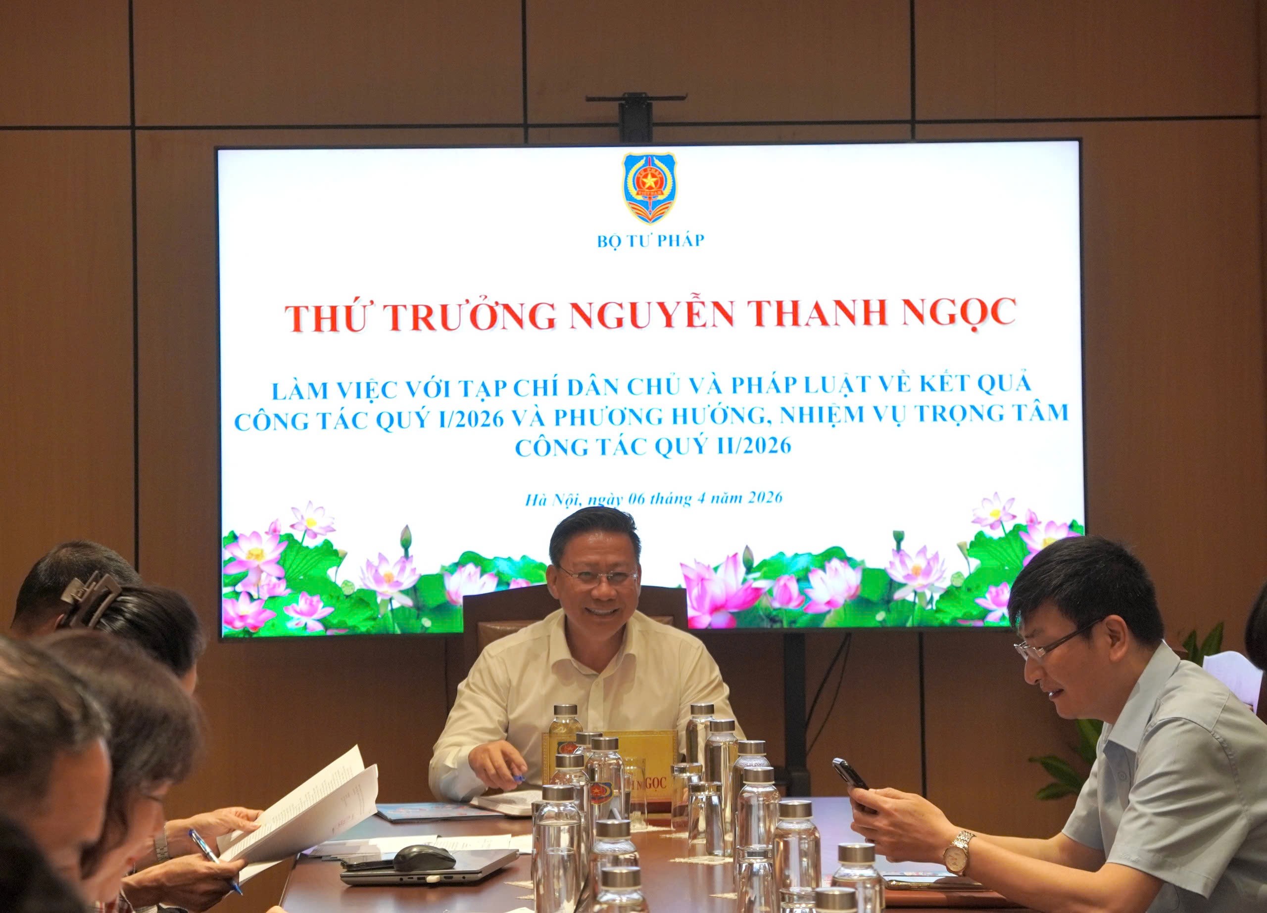 Đề xuất nhiều giải pháp tháo gỡ khó khăn, nâng cao uy tín của Tạp chí Dân chủ và Pháp luật, thúc đẩy phát triển kinh tế báo chí