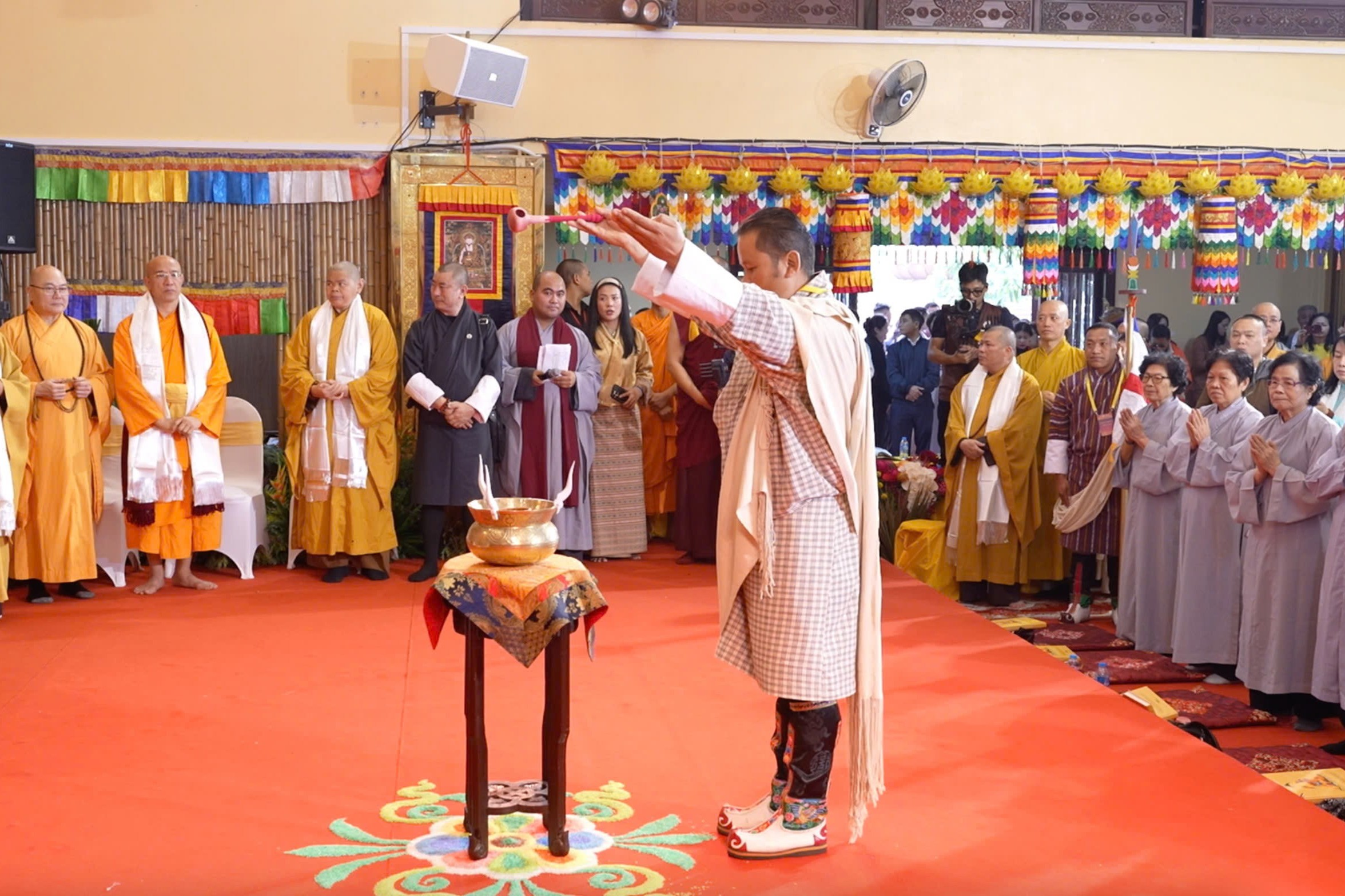 Thực hiện phân quyền, phân cấp góp phần nâng cao hiệu lực, hiệu quả quản lý nhà nước về tín ngưỡng, tôn giáo