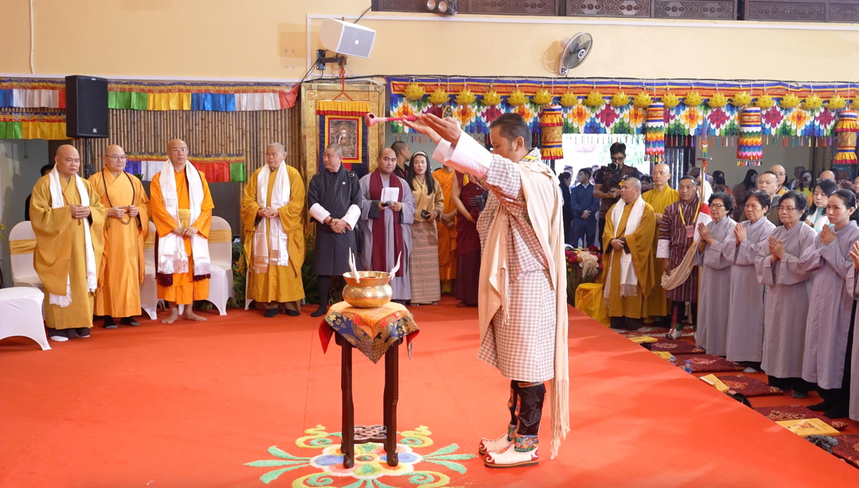 Thực hiện phân quyền, phân cấp góp phần nâng cao hiệu lực, hiệu quả quản lý nhà nước về tín ngưỡng, tôn giáo