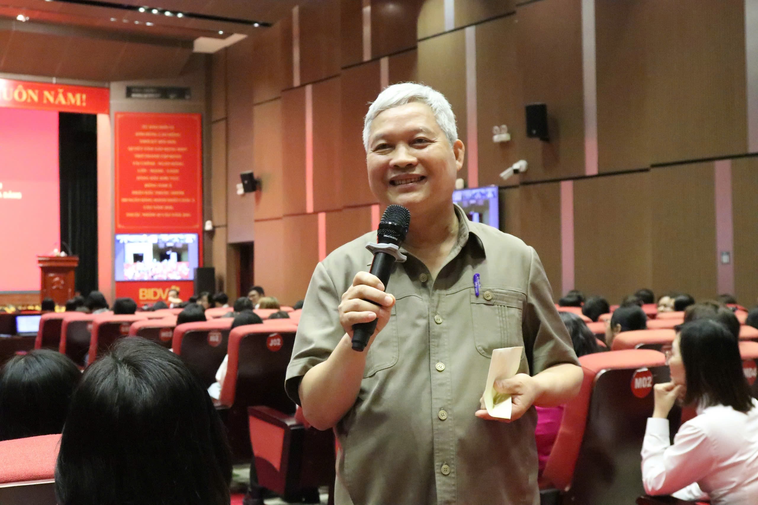 Phản ánh “chất thép” trong ngòi bút, góp phần bảo vệ vững chắc nền tảng tư tưởng của Đảng trong kỷ nguyên mới