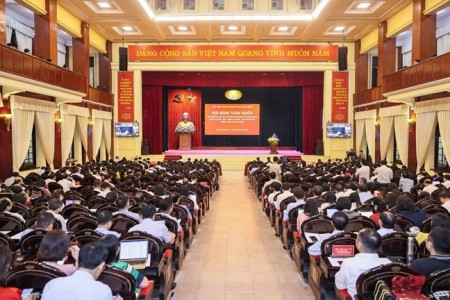 Hoàn thiện pháp luật về tiếp cận thông tin - Tiếp cận từ vai trò giám sát và phản biện xã hội của Mặt trận Tổ quốc Việt