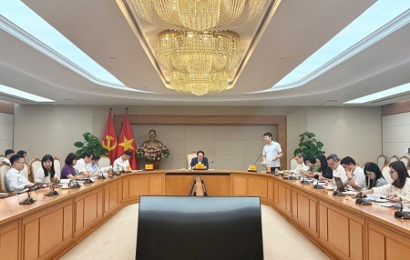 Rà soát văn bản quy phạm pháp luật: Yêu cầu tiến độ và chất lượng đồng bộ