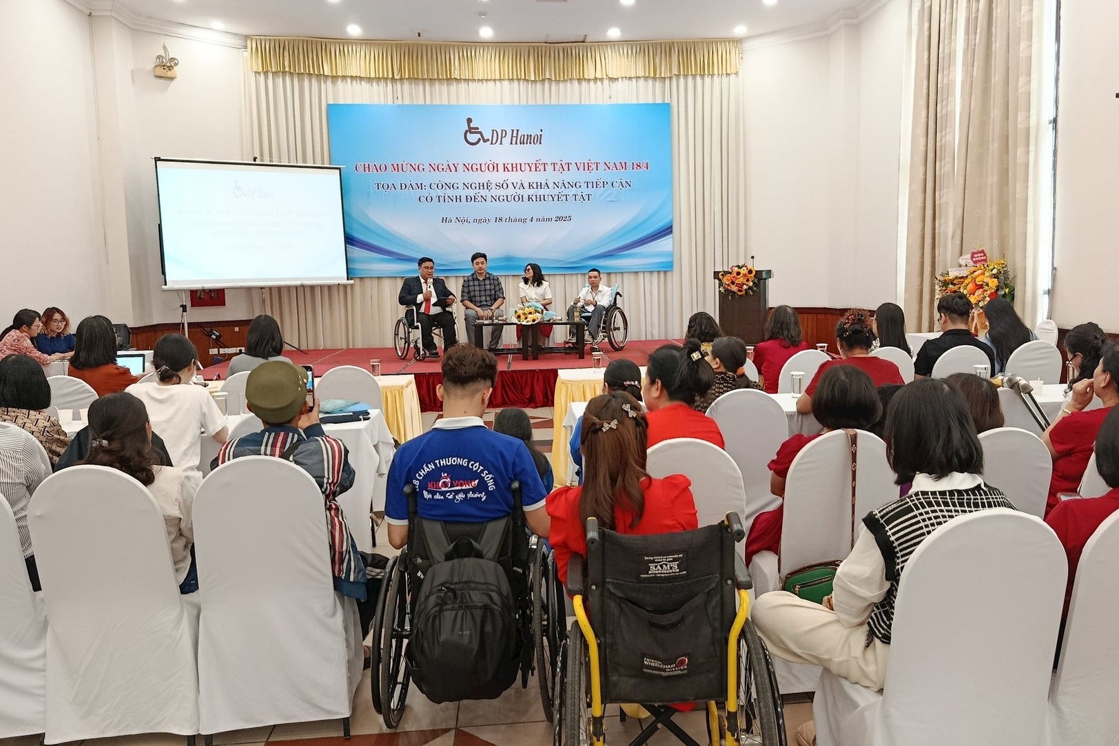 Hoàn thiện pháp luật tiếp cận thông tin nhằm bảo đảm quyền của người khuyết tật trong kỷ nguyên số