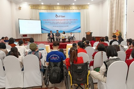 Hoàn thiện pháp luật tiếp cận thông tin nhằm bảo đảm quyền của người khuyết tật trong kỷ nguyên số