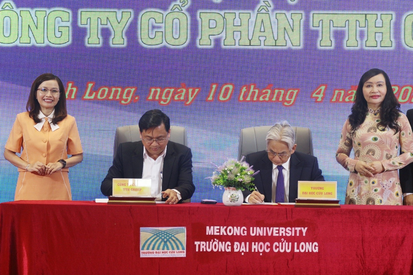 Đào tạo theo 