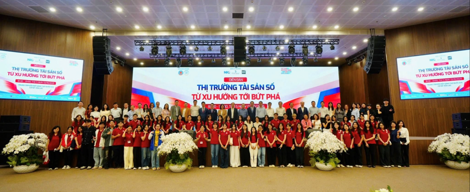 Đào tạo luật tại Trường Đại học Ngoại thương trong bối cảnh chuyển đổi số