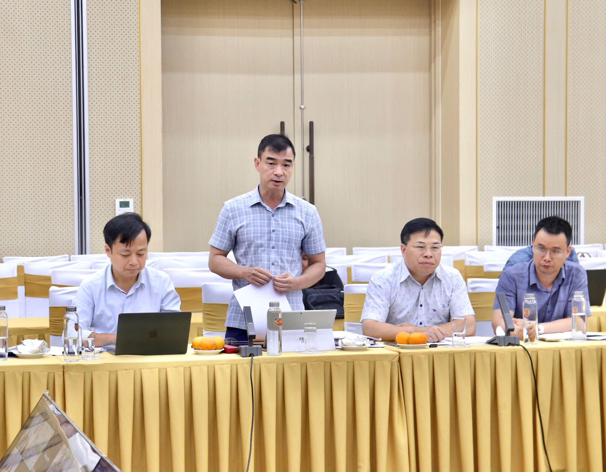 Thống nhất thủ tục ban hành quyết định hành chính, bảo đảm nền hành chính hiện đại, liêm chính, phục vụ và hiệu quả