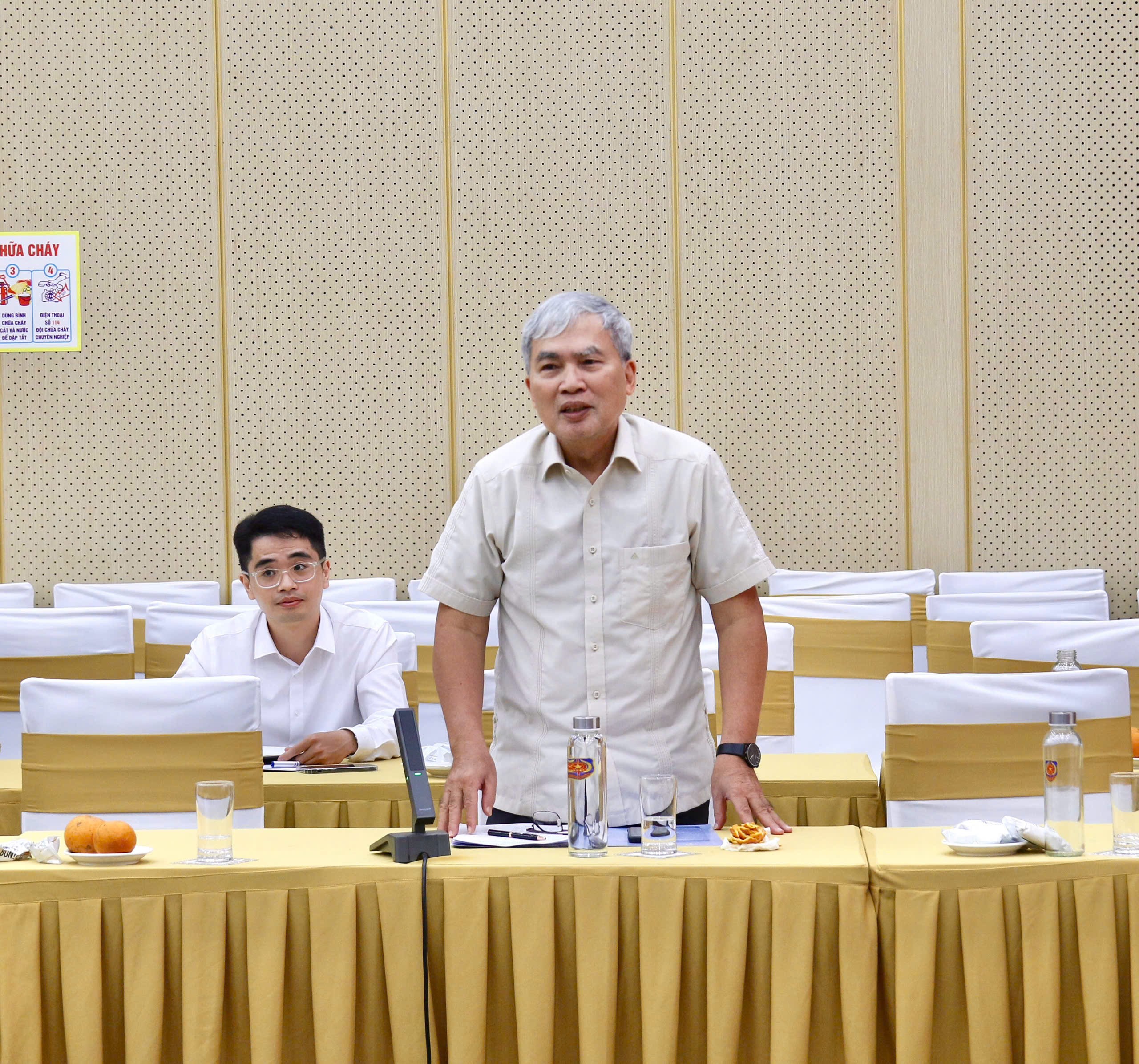 Thống nhất thủ tục ban hành quyết định hành chính, bảo đảm nền hành chính hiện đại, liêm chính, phục vụ và hiệu quả