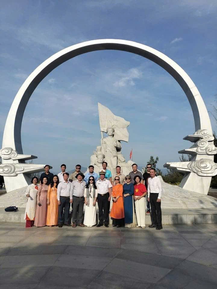 Đoàn Công tác của Bộ Tư pháp - Khẳng định tinh thần Hiến pháp giữa biển đảo thiêng liêng của Tổ quốc