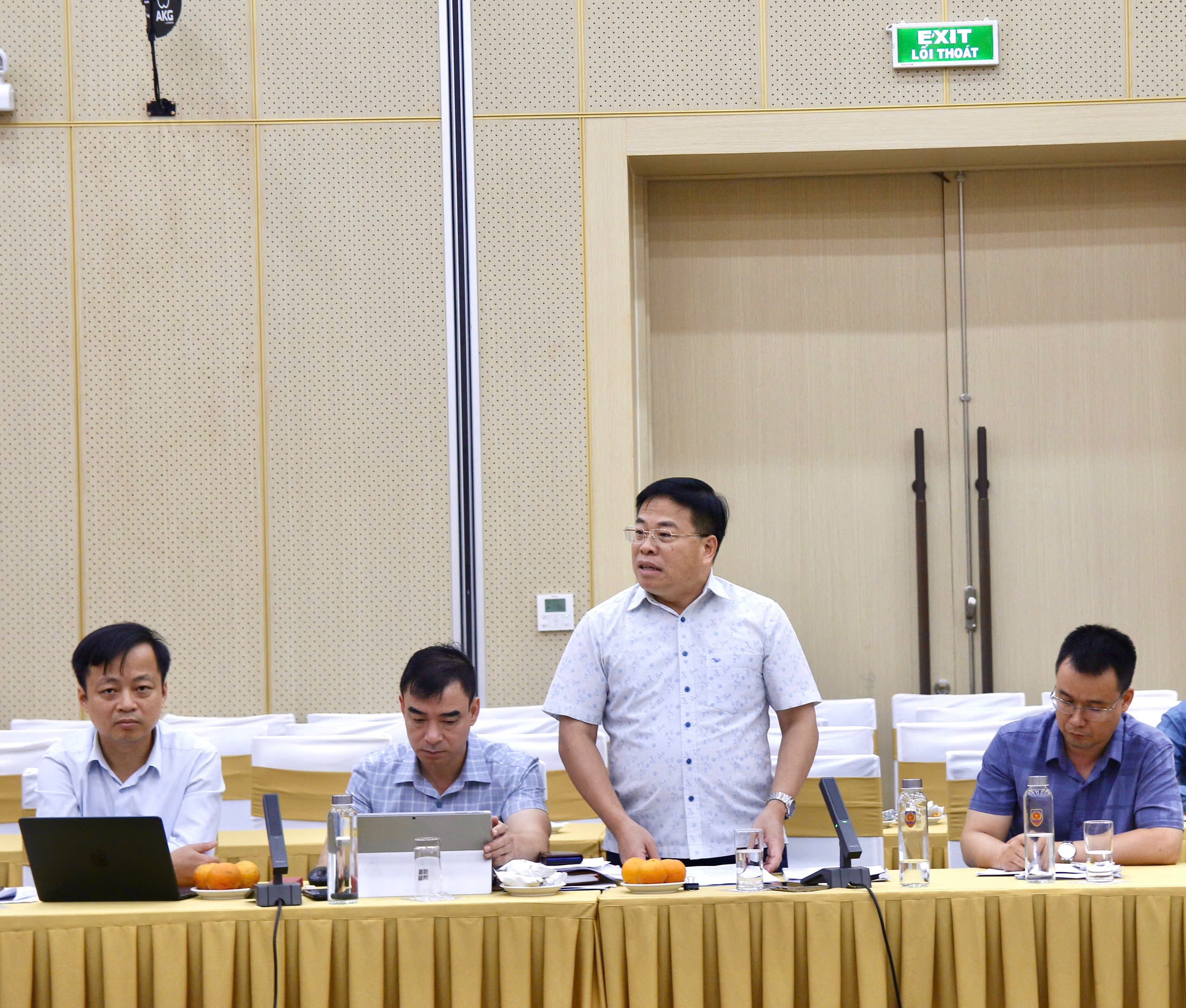 Thống nhất thủ tục ban hành quyết định hành chính, bảo đảm nền hành chính hiện đại, liêm chính, phục vụ và hiệu quả