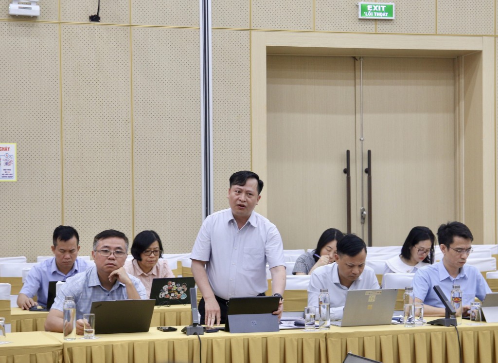 Tiếp tục hoàn thiện pháp luật về khoa học, công nghệ, đổi mới sáng tạo và chuyển đổi số