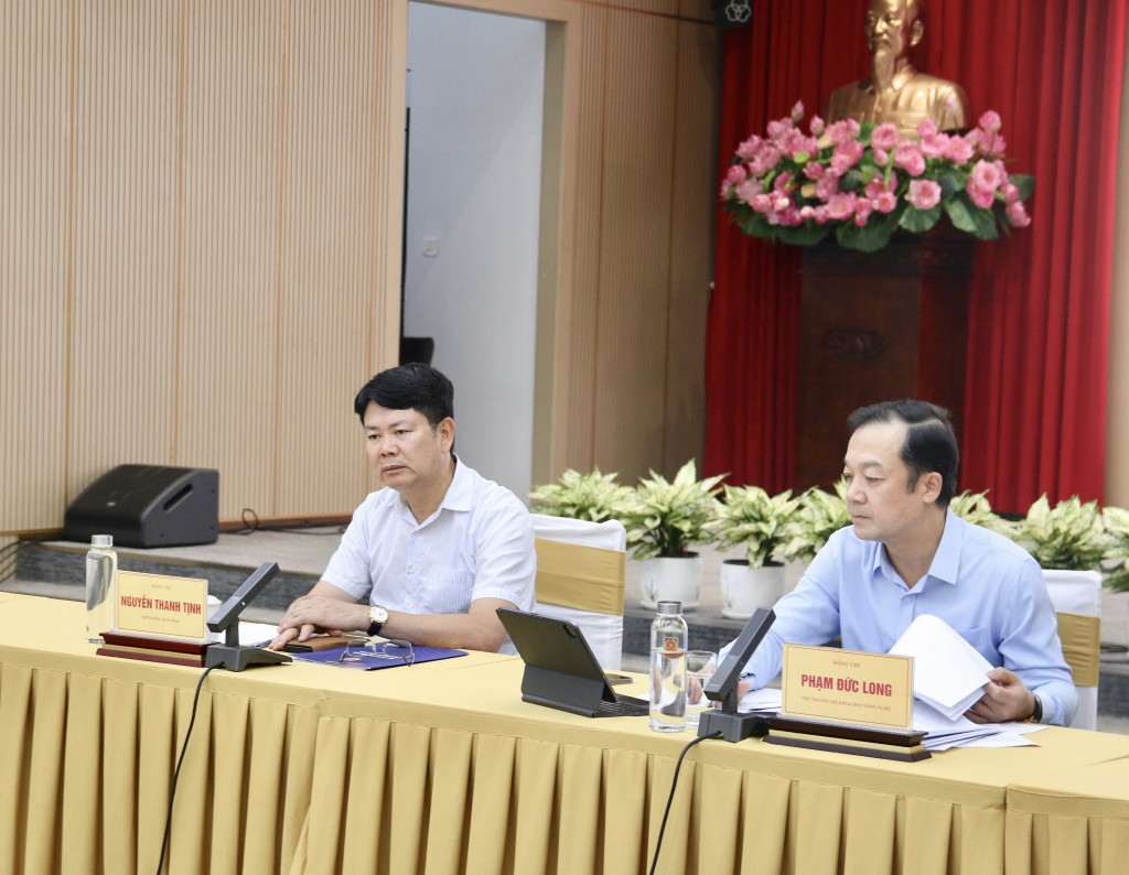 Tiếp tục hoàn thiện pháp luật về khoa học, công nghệ, đổi mới sáng tạo và chuyển đổi số