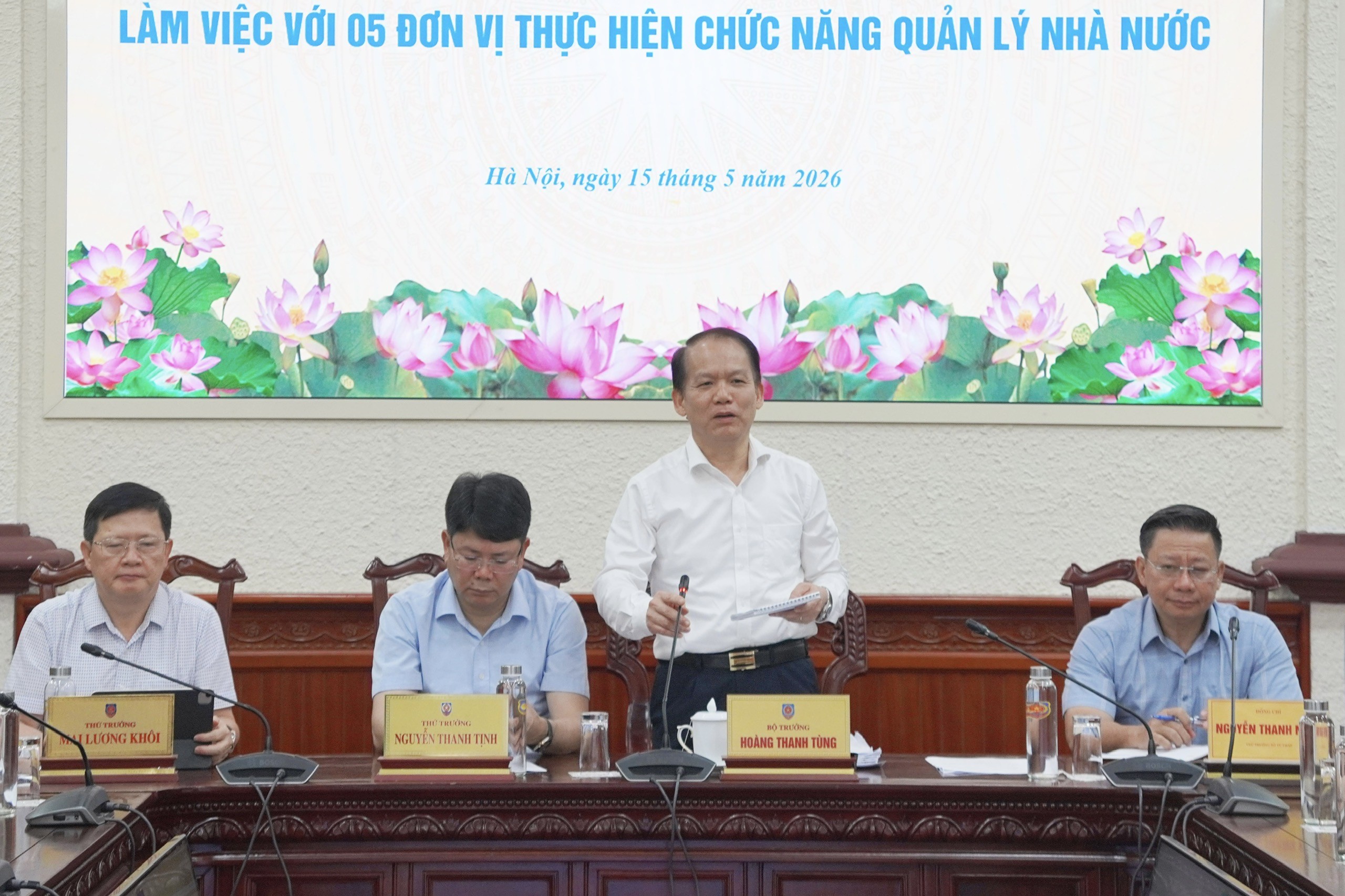 Nâng cao hiệu quả thực hiện chức năng quản lý nhà nước tại Bộ Tư pháp