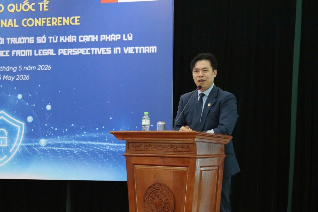 GS.TS. Đỗ Văn Đại, Phó Hiệu trưởng Trường Đại học Luật TP.HCM phát biểu bế mạc hội thảo