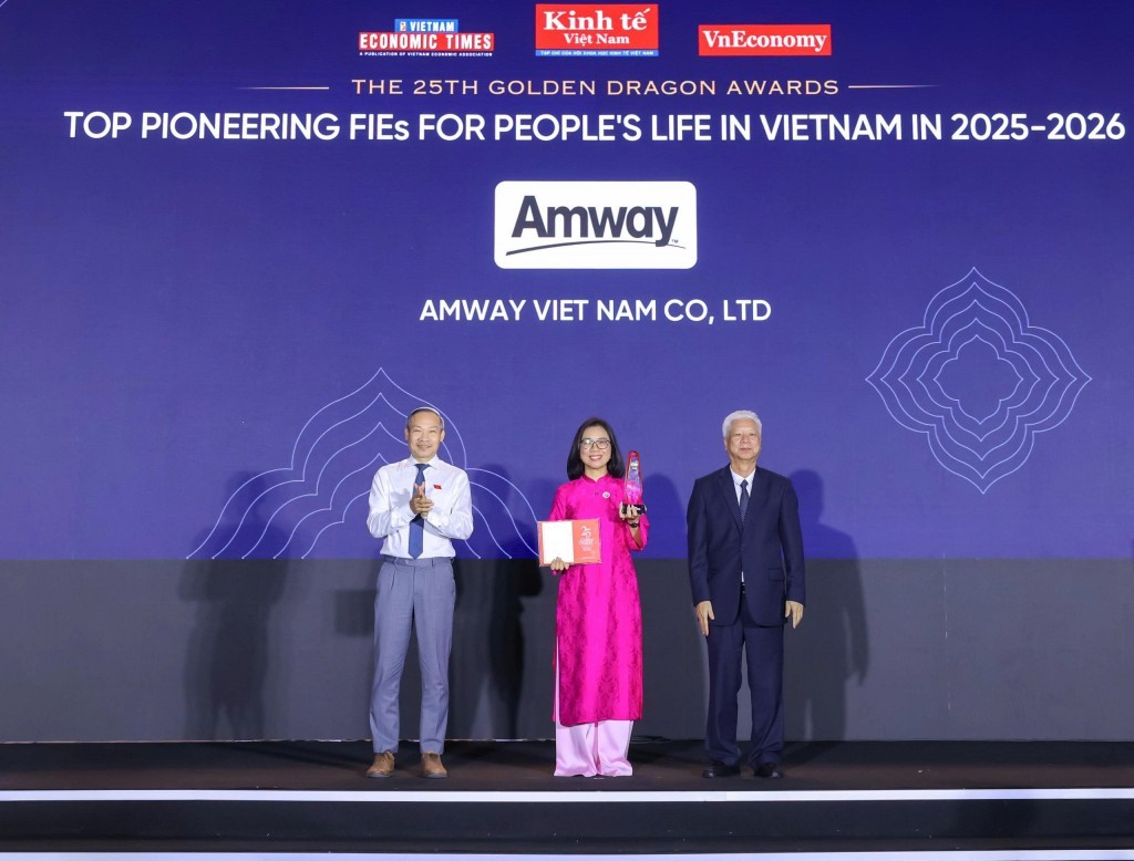 Amway Việt Nam ghi dấu lần thứ 10 được vinh danh tại Giải thưởng Rồng Vàng