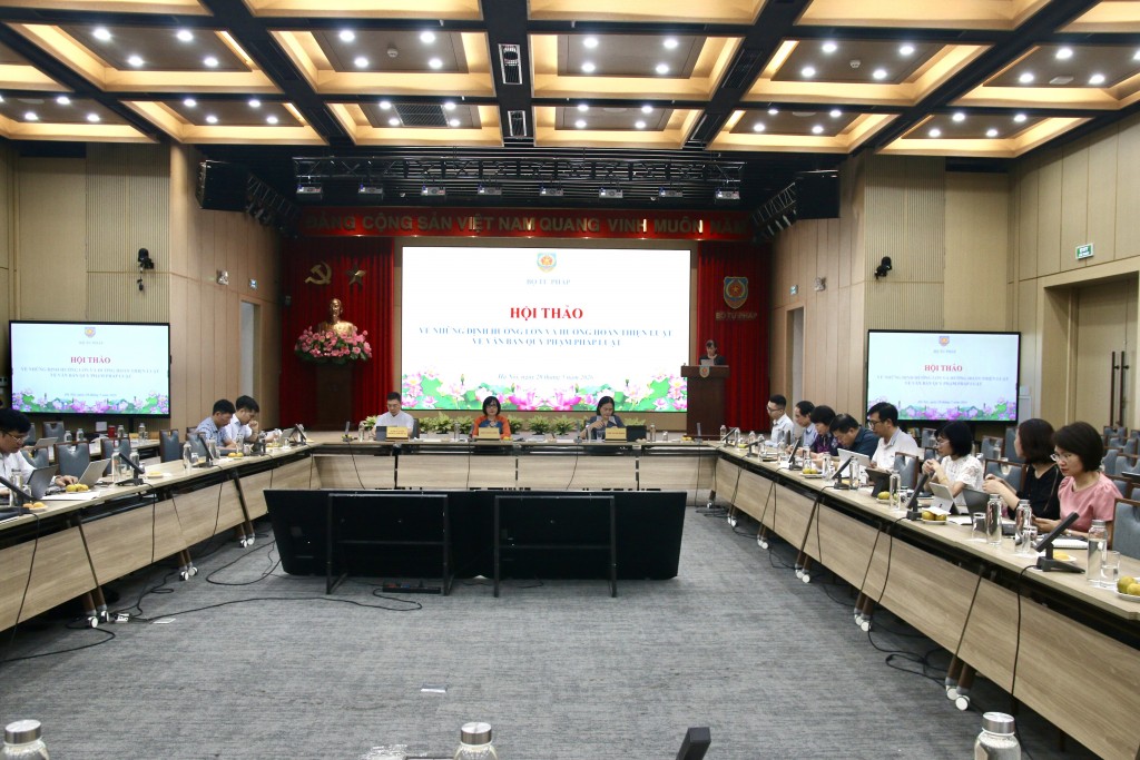 Rà soát, hoàn thiện hệ thống văn bản quy phạm pháp luật đáp ứng yêu cầu phát triển mới